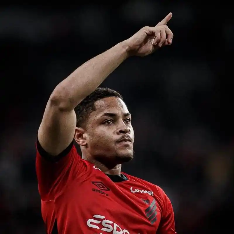 与主力相当 与主力相当