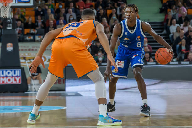 逆风之战的 逆风之战的